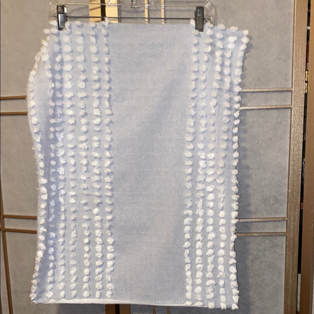 5/$25 Pillow sham set, light blue and white